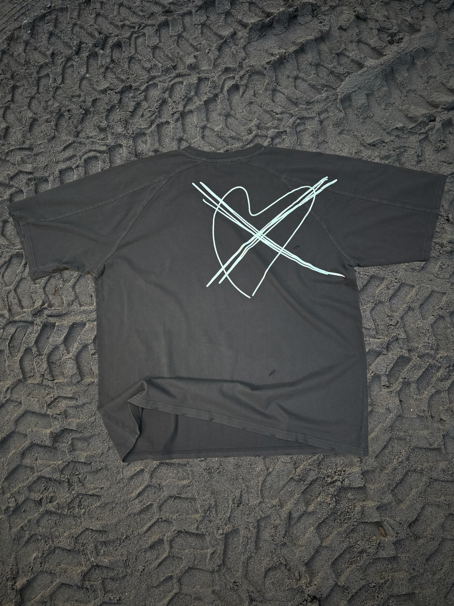 LIW TEE [+3 COLORS]