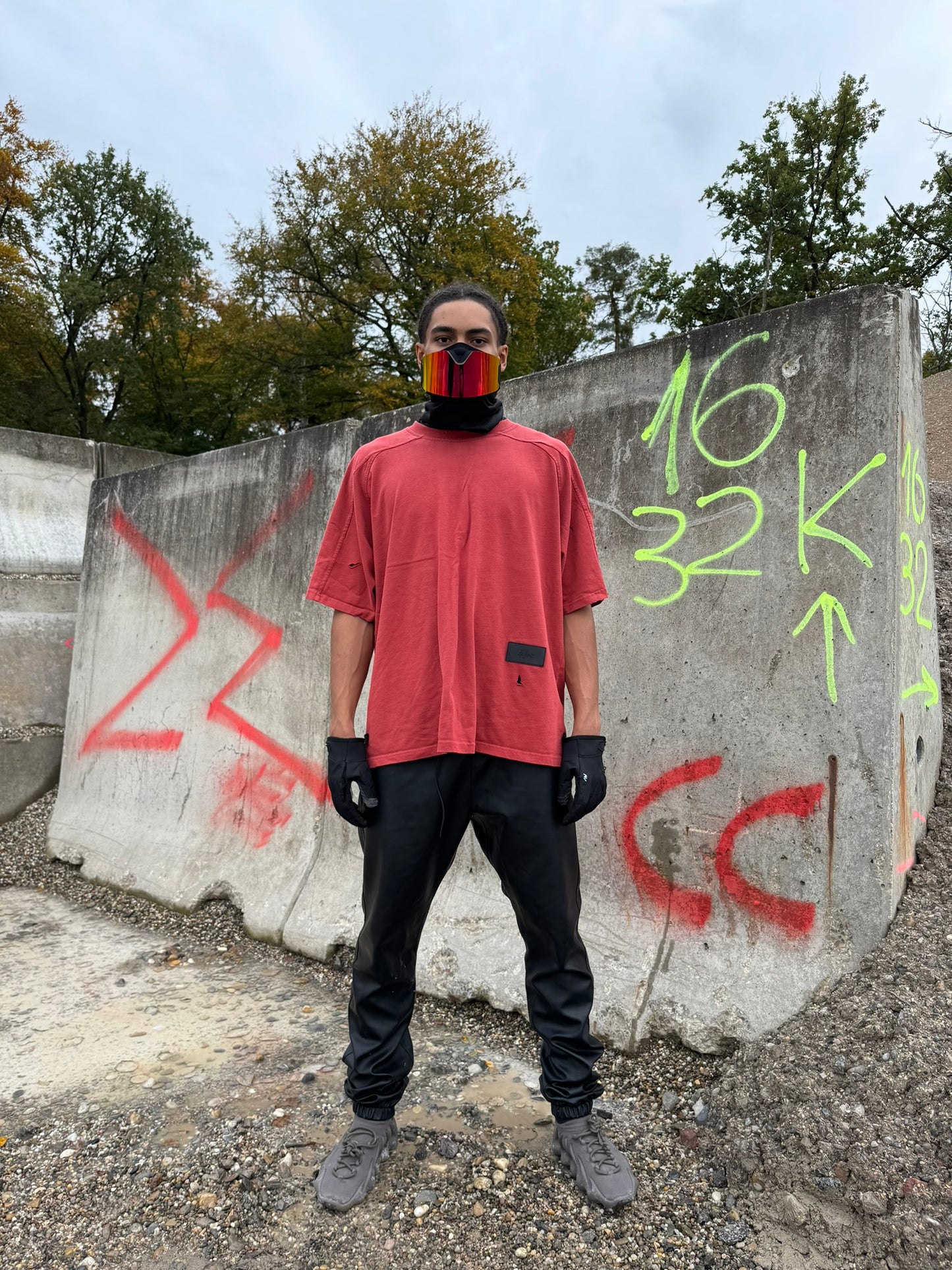 LIW TEE [+3 COLORS]