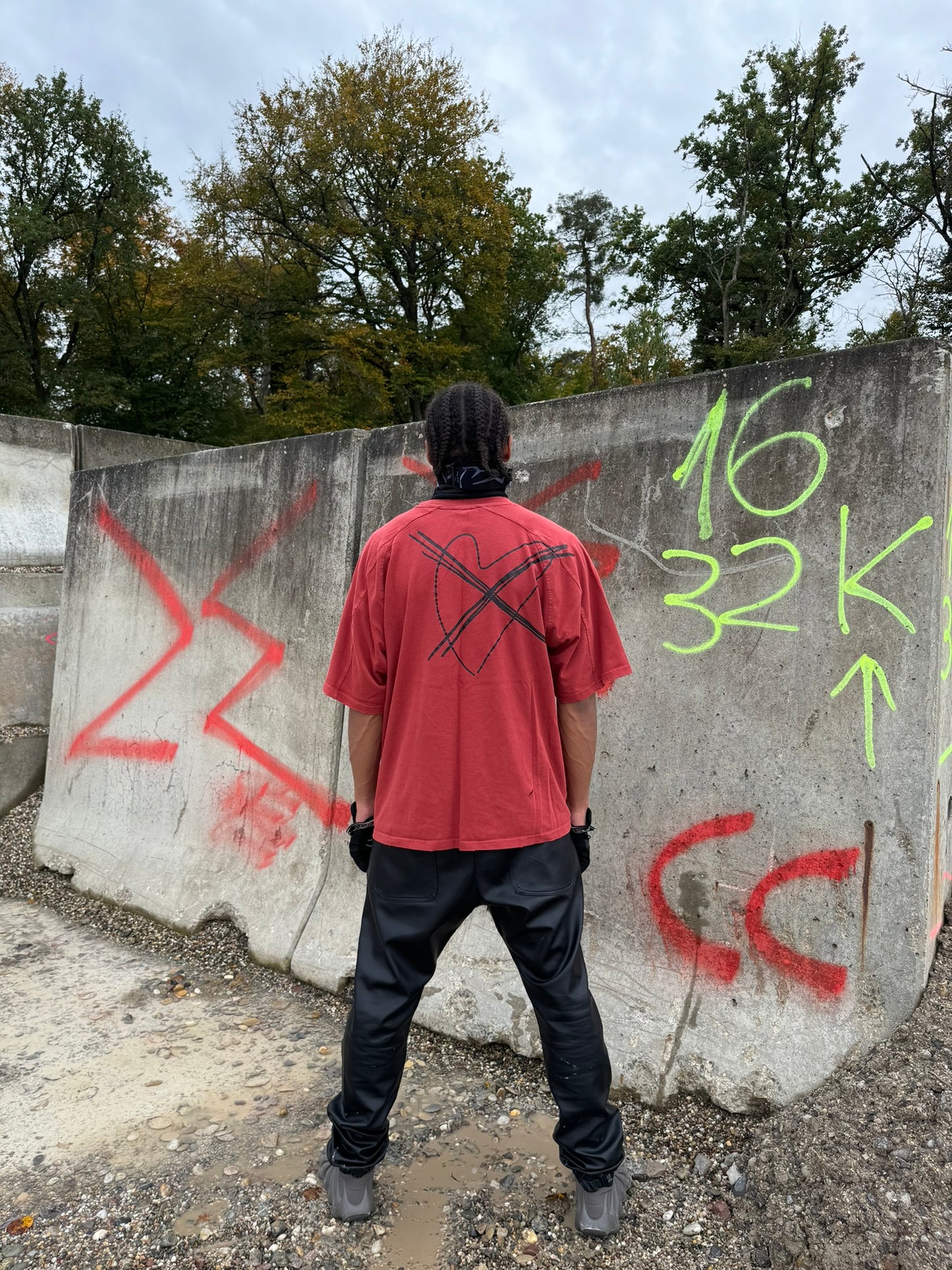 LIW TEE [+3 COLORS]