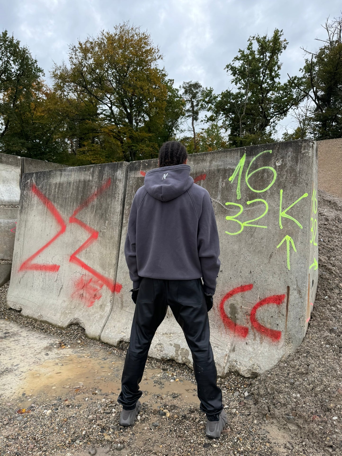 ZIP [ANTHRACITE]